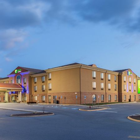 Holiday Inn Express Charles Town By Ihg Shenandoah Junction Екстер'єр фото