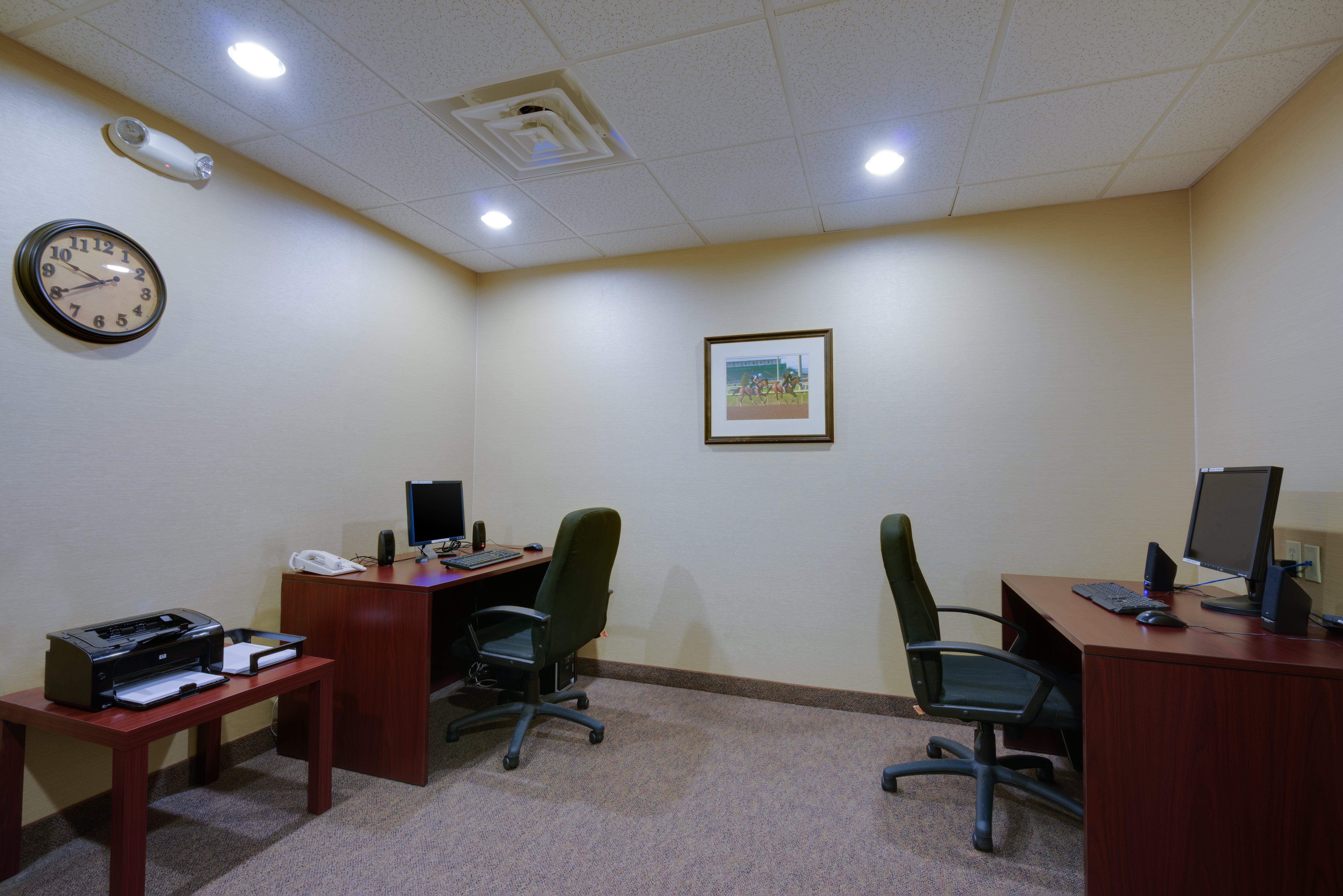 Holiday Inn Express Charles Town By Ihg Shenandoah Junction Екстер'єр фото